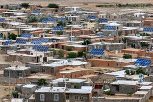 همه آنچه باید درباره احداث نیروگاه روی پشت بام خود بدانید
