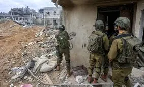 لحظه هلاکت ۲ نظامی صهیونیست در غزه/ ویدئو