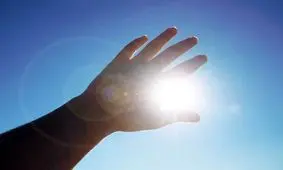 اشعه فرابنفش در مشهد به شاخص «خطر بسیار زیاد» رسید

