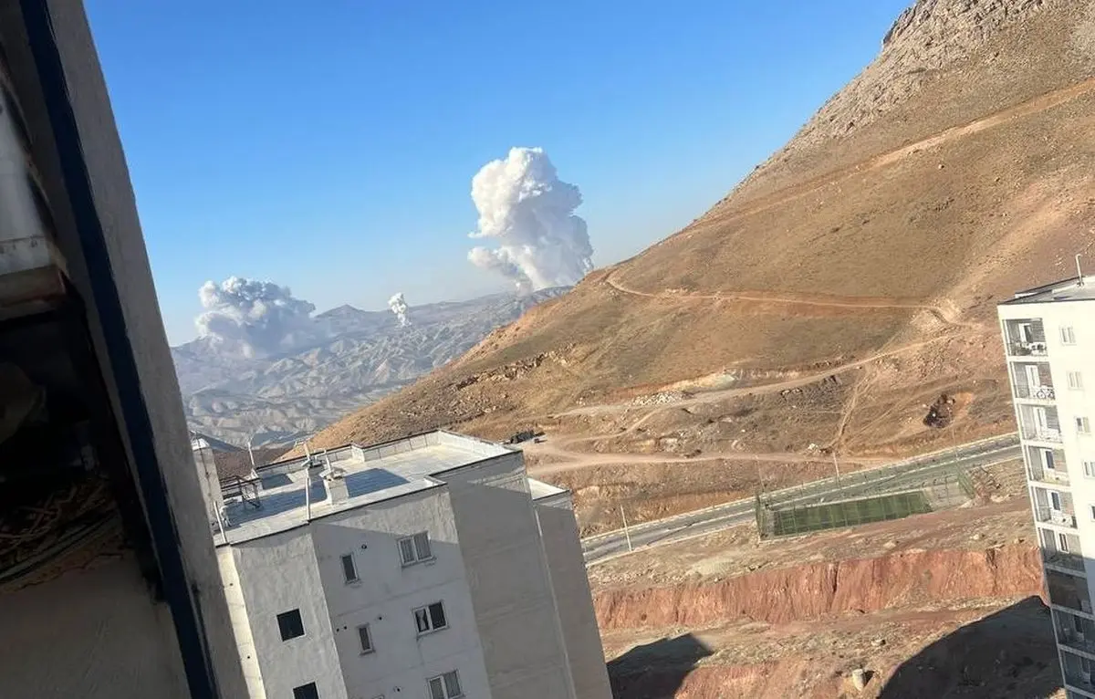  روز چهارم حمله آمریکا و اسرائیل به ایران/ انفجار شدید در حوالی پارک علم و فن‌آوری پردیس/ صدای انفجار در غرب، شرق و شمال تهران و همچنین کرج/ حمله موشکی به دفتر مجلس خبرگان در قم/ حمله به دبیرخانه مجمع تشخیص مصلحت نظام در میرداماد تهران