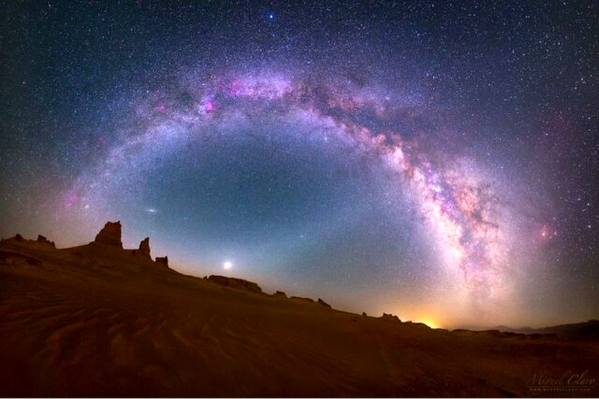 کهکشان راه ‌شیری در آسمان کویر ایران