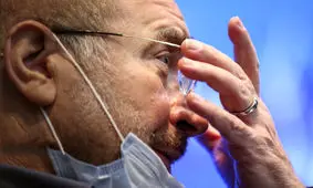 انتقاد عضو سابق شورای شهر از برخورد نکردن با قالیباف