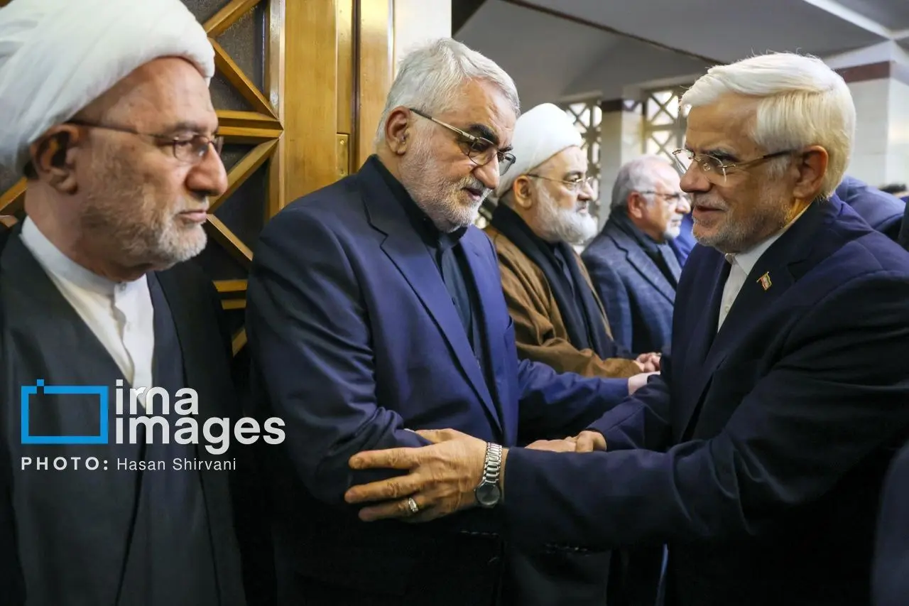 تصاویر: مجلس ترحیم اشرف بروجردی