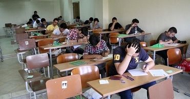 ابهام های رئیس کمیسیون آموزش درباره لو رفتن سوالات امتحانات نهایی