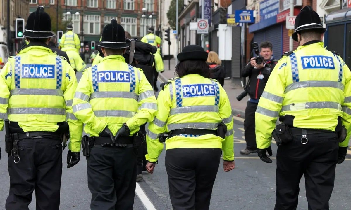 بازداشت ۶۷ نفر در مراسم تشییع جناره ملکه انگلیس

