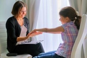 روانشناسی کودک چیست و چه اهمیتی در زندگی کودک دارد؟