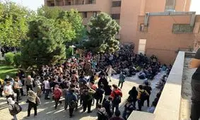 تعلیق ۱۰ دانشجوی دانشگاه شریف