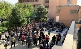 تعلیق ۱۰ دانشجوی دانشگاه شریف