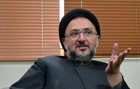 کَل کَل ابطحی و مسعود پزشکیان در مورد قلیان!/ ویدئو