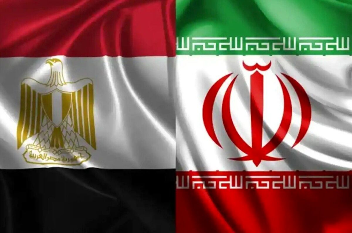 مذاکرات تهران و قاهره پس از سفر نخست وزیر عراق به مصر/ کمیته مشترکی میان 2 کشور تشکیل شده است