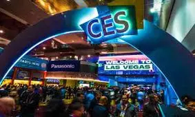 تحقق رویای دوست داران هری پاتر؛ اجرای «فوتبال پهپادی» در نمایشگاه CES2024/ ویدئو