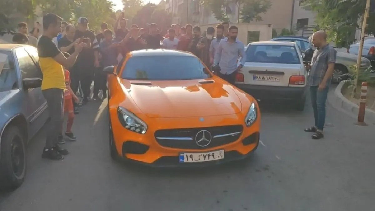 توضیحات کنعانی‌زادگان درباره خودروی ۱۰۰ میلیاردی اش/ رونالدو به من گفت تو دروغ‌گو هستی/ ویدئو

