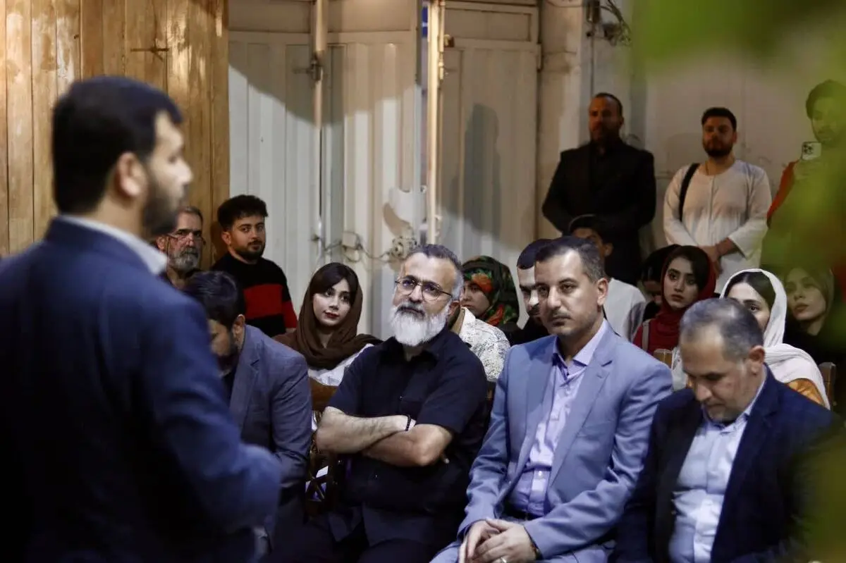 «نقشی به وسعت یک تمدن»؛ برگزاری آیین تجلیل از هنرمندان پروژه «سرزمین من» در اهواز