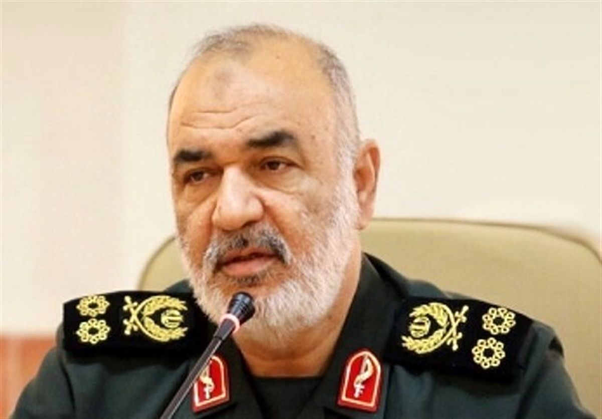 بازدید فرماندهکل سپاه پاسداران به همراه استاندار خوزستان از مرز شلمچه