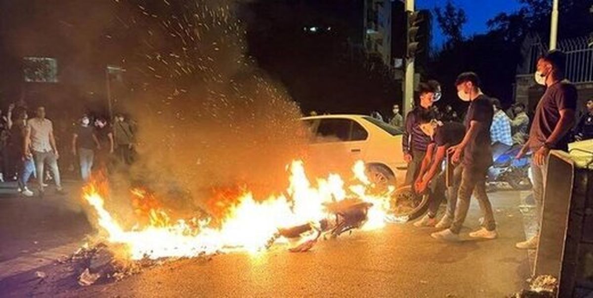 نیروهای ضدشورش اگر می‌خواستند به اغتشاشگران پاسخی درخور دهند برای آنها بسیار راحت بود