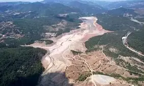 ملیت: سد نیلوفر کاملاً خشک شده، فقط ۳۵ روز آب باقی مانده است