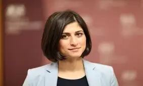 یک زن لبنانی سخنگوی ناتو می‌شود/ «فرح دخل الله» پیش‌تر سخنگوی وزارت خارجه انگلیس بود

