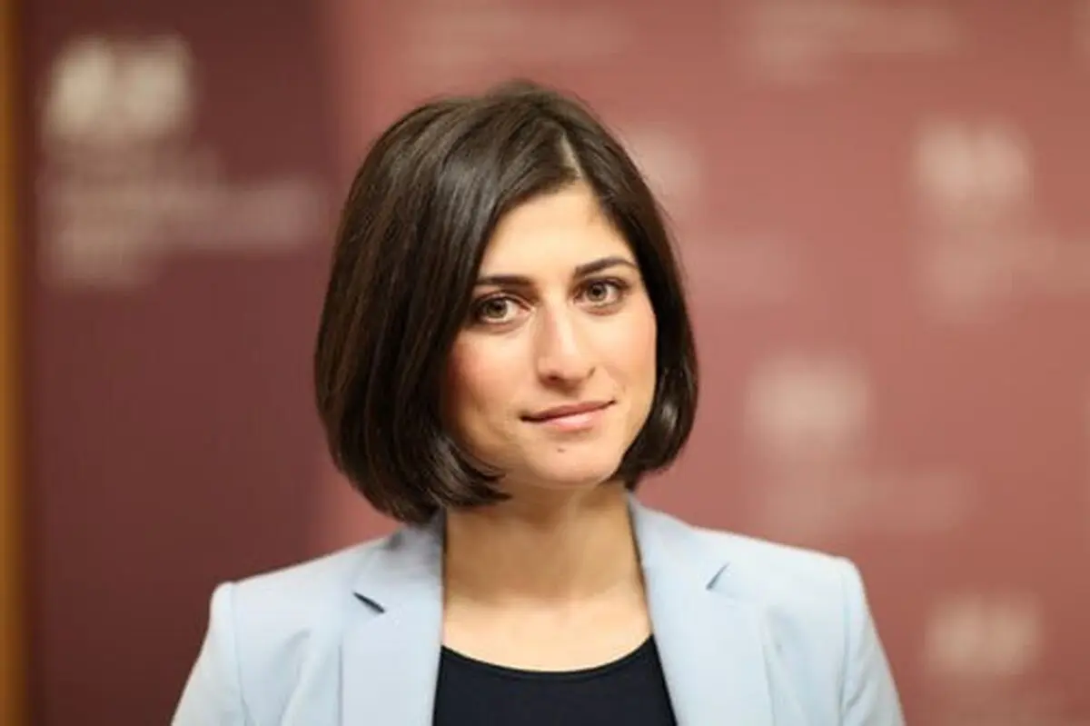 یک زن لبنانی سخنگوی ناتو می‌شود/ «فرح دخل الله» پیش‌تر سخنگوی وزارت خارجه انگلیس بود

