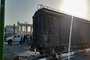 قطار از ریل خارج شده در ایستگاه پیشوا به ریل بازگشت/ حادثه تلفات جانی نداشت