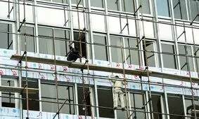 درخواست کارگران برای افزایش دستمزد بیش از 30 درصد برای سال 1402