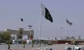 درگیری شدید مرزی افغانستان و پاکستان در گذرگاه سپین‌بولدک/ در ورودی گذرگاه موسوم به «در دوستی» منفجر شد/ ویدئو