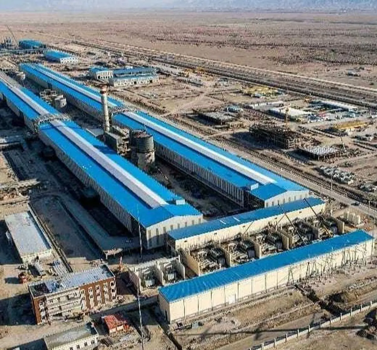واگذاری شرکت آلومینای ایران، اجرای اصل ۴۴ قانون اساسی  