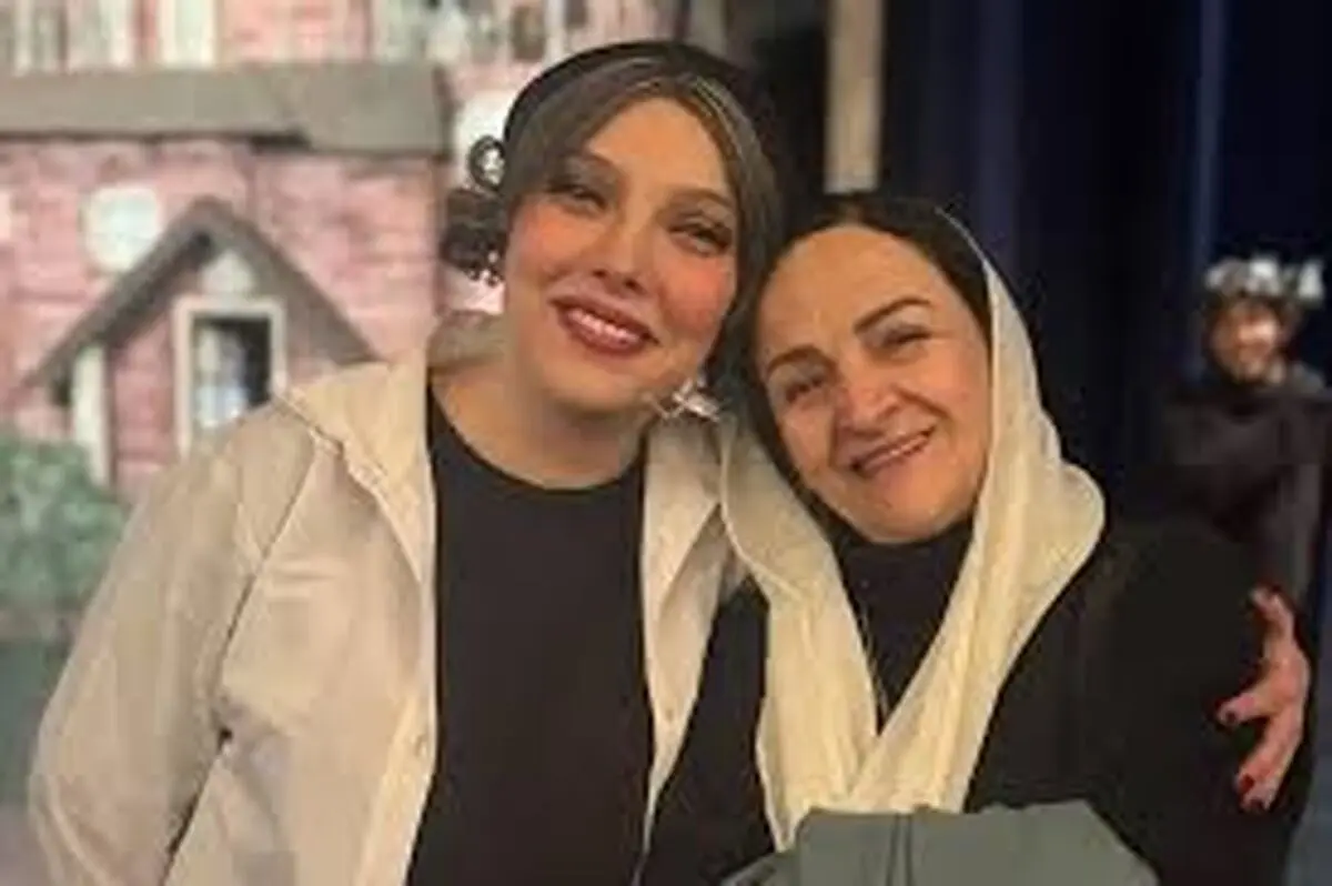 صدف اسپهبدی در مراسم بزرگداشت گلاب آدینه