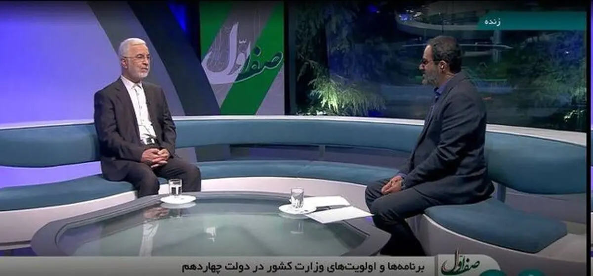 وزیر کشور: بدون هیجان، مسئله مهاجران را ساماندهی می‌کنیم/ اولویت کار هم درباره مهاجران غیرقانونی است


