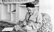 علامه طباطبایی: کاش ایرج میرزا این شعر را به من می‌داد، من المیزانم را به او می‌دادم