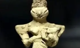 کشف مجسمه‌ای ۷ هزار ساله شبیه به فرازمینی‌ها در کویت