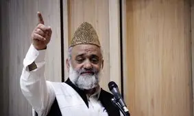 توصیه سردار نقدی برای شلاق زدن امثال «طبری» وسط بازار تهران!/ این میزان از بی حجابی برای ام القرا جهان اسلام زیبنده نیست

