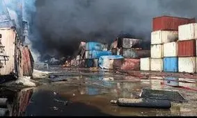 پوشش زنده انفجار بندرعباس / پرداخت بیمه ظرف ۴۸ ساعت / ویدئوهای جدید از لحظه انفجار / ادامه ابهام‌ها درباره دلیل حادثه 