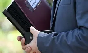 جنجال عکس عینک مرسدس بنز وزیر ورزش