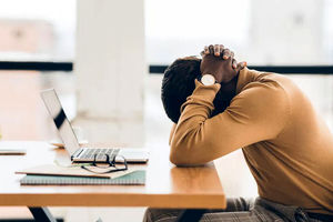 ۴ راهکار ساده برای کنترل استرس در محیط کار