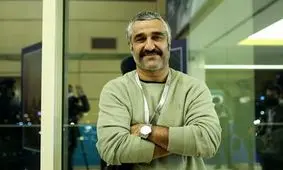 کنایه پژمان جمشیدی به دولت پزشکیان: دلار شده ۸۳ تومان/ آقای پزشکیان چه شد؟