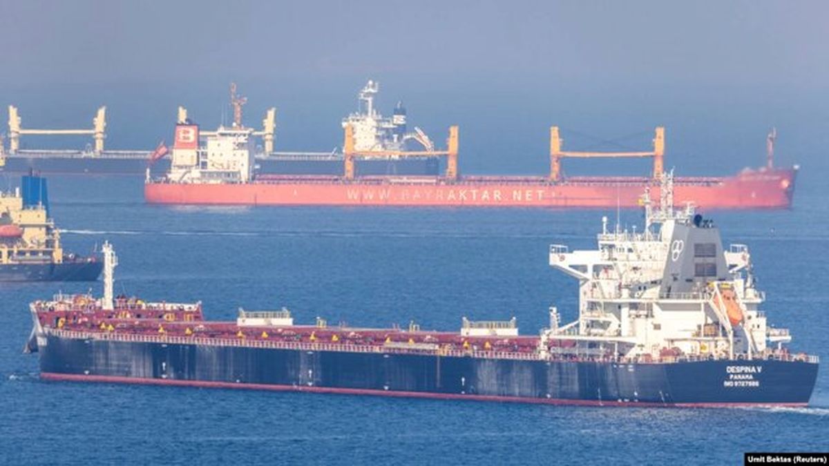ترکیه زیر بار حفاظت از کشتی‌های باری اوکراین در دریای سیاه نمی‌رود

