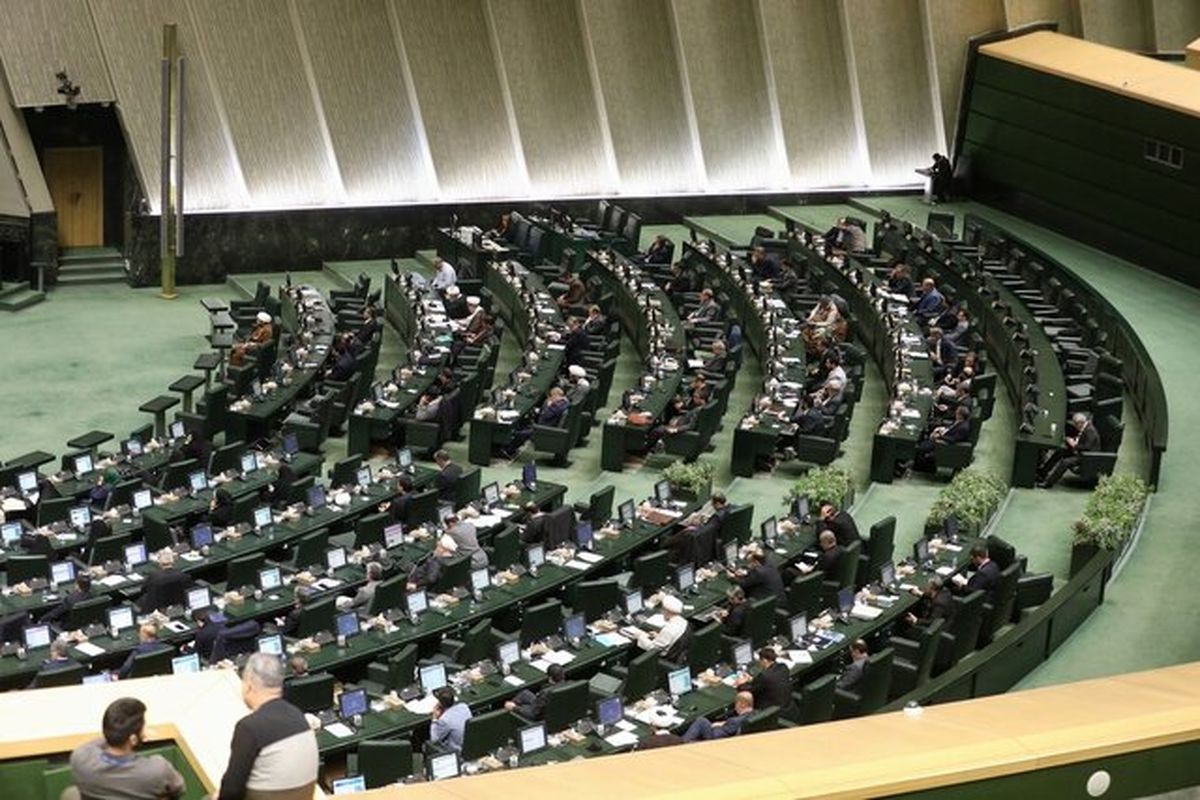 موافقت مجلس با لایحه عضویت دولت جمهوری اسلامی ایران در اتحادیه بین‌المللی انرژی خورشیدی

