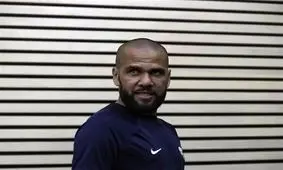 همسر ستاره معروف فوتبال درخواست طلاق داد