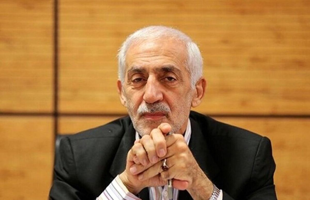 در این ۴۴ سال عمر جوانها تلف شد و اعتقادات مردم از بین رفت/ این همه نخبه میروند که چی؟ که شما بمانید؟ خب شما بروید/ الگوی ما شده کره شمالی و پاکستان/ کسی که مدرک معارف دارد میرود توی اقتصاد