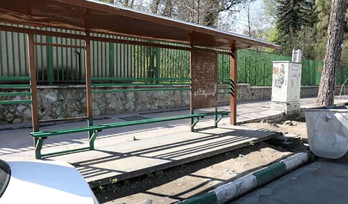 جزئیات مرگ تلخ پسر جوان در سقوط ایستگاه اتوبوس روی سرش