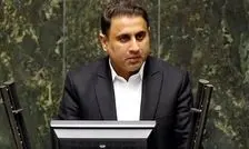  عرش الهی با ریاکاری و تبعیض و اختلاس به لرزه در خواهد آمد نه با موی دختران سرزمینم/ حجاب و عفاف  لزوماً منطبق با هم نیستند/ مردم احساس می‌کنند مسابقه‌ای صرفاً جهت خوردن و بردن بیشتر در بین دو جناح  در حال انجام است