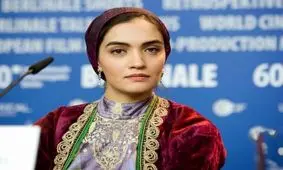 میترا حجار با قید وثیقه آزاد است