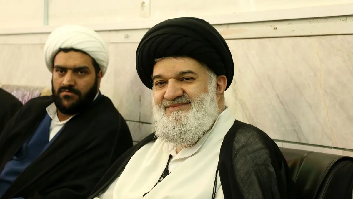 ادامه جنجال استعفای پزشکیان؛ واکنش تامل برانگیز آیت الله خرازی به اطلاعیه روابط عمومی دفتر رهبر انقلاب