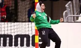 دختری با رویای بهترین شدن در جهان