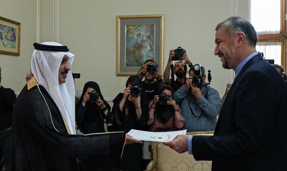سفیر جدید عربستان در تهران/ «عبدالله بن سعود العنزی» رونوشت استوارنامه خود را به امیرعبداللهیان ارائه کرد