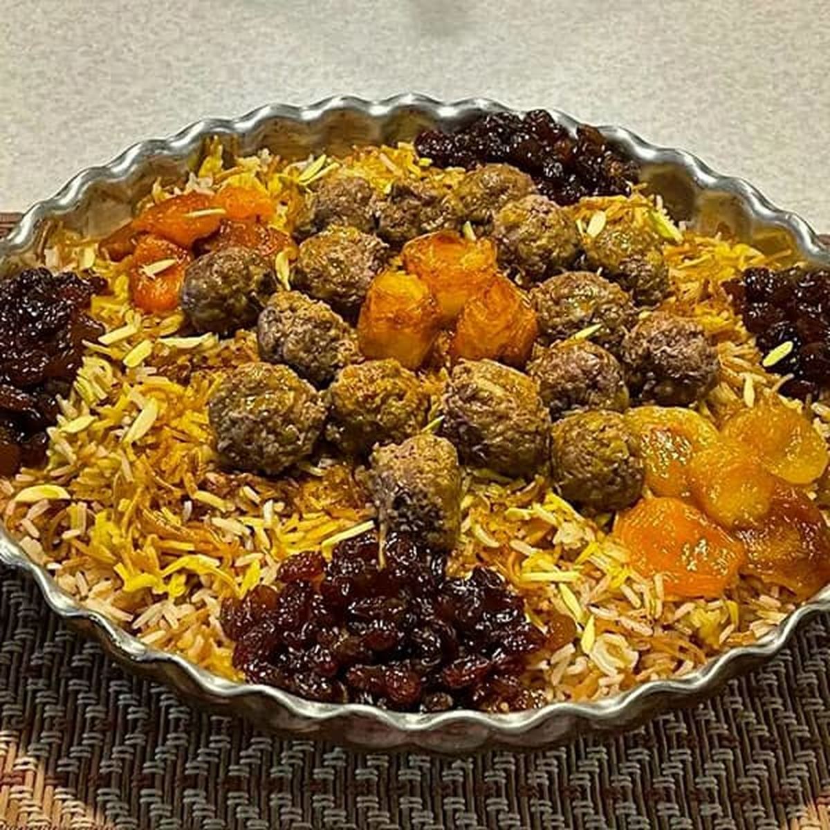 غذای مجلسی که امضای کدبانوگری مادربزرگهاست!