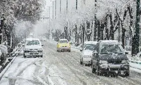 انسداد راه دسترسی ۱۲۶۶ روستای لرستان/ آزادراه خرم‌آباد _ پل‌زال بسته شد