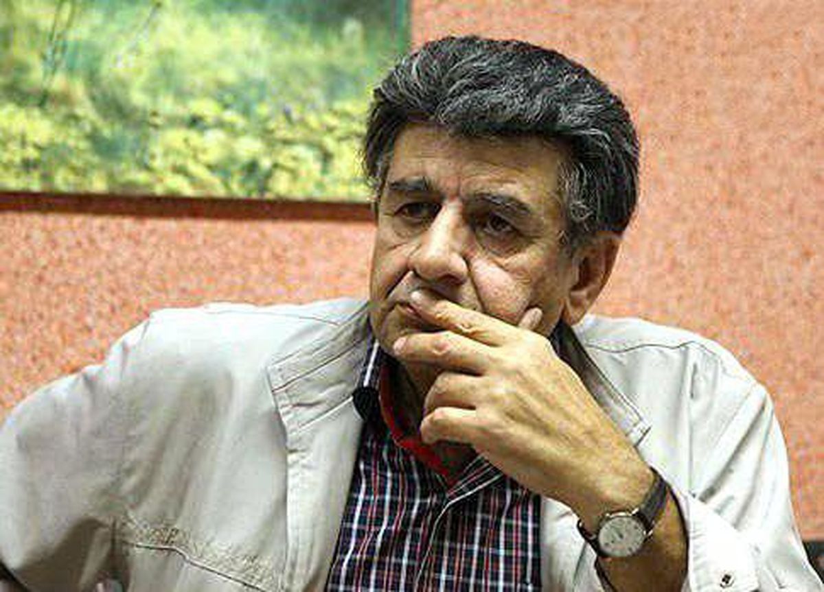 منوچهر والیزاده در بیمارستان بستری شد