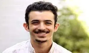 عکس زیرخاکی از علی شادمان و پرویز پرستویی