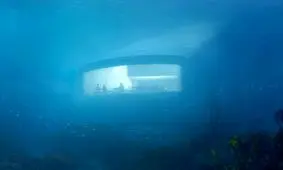 تصاویر جذاب‌ترین رستوران جهان؛ ۵ متر زیر دریا!